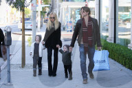 PEOPLE - Rachel Zoe mit ihren 3 'Boys' unterwegs'