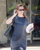 PEOPLE - Jennifer Garner mit Seraphina unterwegs