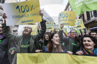 NEWS - Protestmarsch in Rom gegen den Klimagipfel