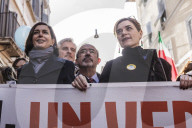 NEWS - Protestmarsch in Rom gegen den Klimagipfel