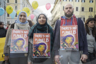 NEWS - Protestmarsch in Rom gegen den Klimagipfel