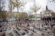 NEWS - Tausend Schuhe gegen die Klimaerwärmung