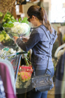 PEOPLE - Lea Michele in Brentwood unterwegs
