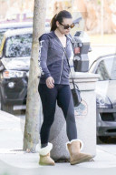 PEOPLE - Lea Michele in Brentwood unterwegs
