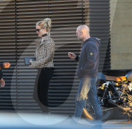 EXKLUSIV - Rosie Huntington-Whiteley geht mit Jason Statham ins Nobu