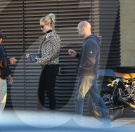 EXKLUSIV - Rosie Huntington-Whiteley geht mit Jason Statham ins Nobu