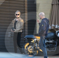 EXKLUSIV - Rosie Huntington-Whiteley geht mit Jason Statham ins Nobu