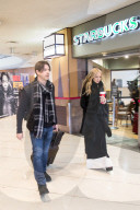 PEOPLE - Rachel Zoe im "Wallhalla-Look" auf Reisen