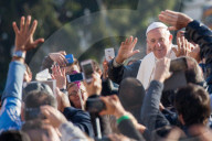 NEWS - Rom: Papst Franziskus ist wieder zuhause