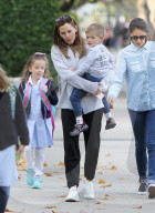 PEOPLE - Jennifer Garner ungeschminkt mit ihren Kindern unterwegs