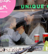 PEOPLE - Jennifer Garner ungeschminkt mit ihren Kindern unterwegs