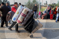NEWS - Rafah: Flüchtlinge an der Grenze zu Aegypten
