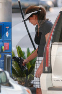 EXKLUSIV - Caitlyn Jenner zeigt ihre Beine nach dem Golfen