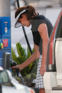EXKLUSIV - Caitlyn Jenner zeigt ihre Beine nach dem Golfen