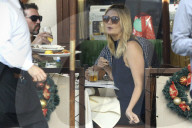 PEOPLE - Mischa Barton unterwegs in Beverly Hills