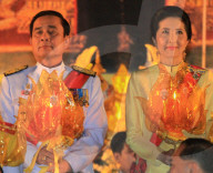NEWS - Thailand feiert den 88. Geburtstag von König Bumibol