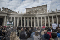 NEWS - Vatikan: Papst Franziskus löst Begeisterungsstürme aus