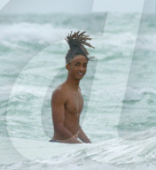 EXKLUSIV - Jaden Smith und Sarah Snyder am Beach von Miami