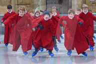 FEATURE - Chorknaben beim Schlittschuhlaufen in Winchester