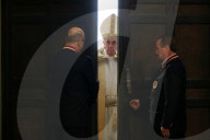 NEWS - Rom: Papst Franziskus öffnet die Heilige Pforte