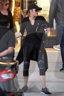 EXKLUSIV - Khloe Kardashian auf Shoppingtour in Beverly Hills