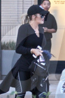 EXKLUSIV - Khloe Kardashian auf Shoppingtour in Beverly Hills