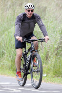 PEOPLE - Harrison Ford mit dem Velo in Sydney unterwegs