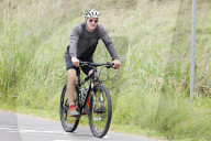 PEOPLE - Harrison Ford mit dem Velo in Sydney unterwegs