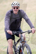 PEOPLE - Harrison Ford mit dem Velo in Sydney unterwegs