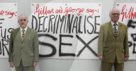 NEWS - Gilbert und George bei der 'Banners' Buchvernissage in London