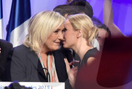 NEWS - Marine LePen an einer Wahlveranstaltung in Paris