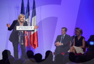 NEWS - Marine LePen an einer Wahlveranstaltung in Paris