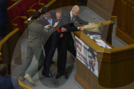 NEWS - Kiev: Rauferei im ukrainischen Parlament