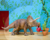 FEATURE - Plastik-Dinos in Szene gesetzt