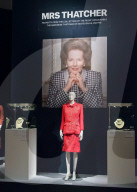 PEOPLE - Margaret Thatcher Auktion bei Christies in London
