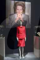 PEOPLE - Margaret Thatcher Auktion bei Christies in London