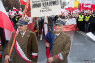 NEWS - Polen: Demos pro und contra die Regierung