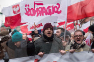 NEWS - Polen: Demos pro und contra die Regierung