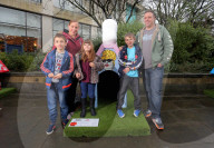 FEATURE - Zwinger für den neuen Film 'Charlie Brown' in Wales