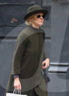 PEOPLE - Meg Ryan am Shoppen in New York