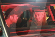 PEOPLE - Gwen Stefani turtelt mit Blake Shelton