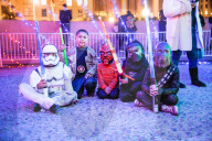 FEATURE - Star Wars Fans treffen sich zur Laserschwert-Schlacht
