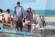 PEOPLE - Jessica Alba geniesst das Strandleben mit ihrer Familie in Brasilien