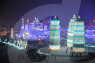 FEATURE - Farbige Wunderwelt aus Eis in Harbin
