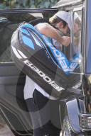 PEOPLE - Bradley Cooper kommt vom Tennis spielen