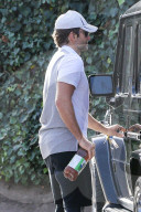 PEOPLE - Bradley Cooper kommt vom Tennis spielen