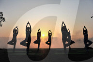 FEATURE - Yoga in traumhafter Kulisse