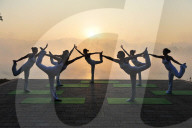 FEATURE - Yoga in traumhafter Kulisse
