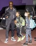 PEOPLE - Seal landet mit seinen Kindern in Sidney