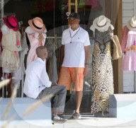 PEOPLE - Russell Simmons auf Shoppingtour auf St. Barth